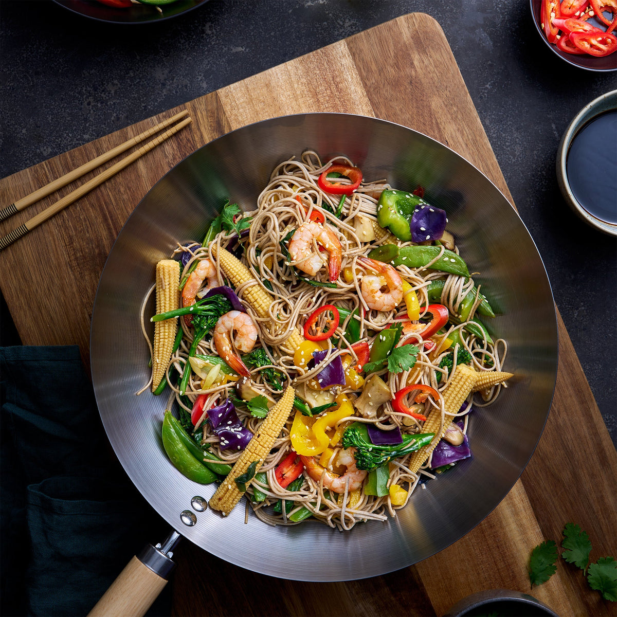 PYROLUX Carbon Steel Wok with Wood Handle 30cm