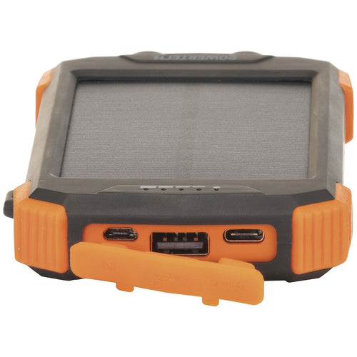 MB3828 — USB charging connections under protective flap