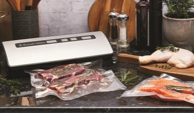 Russell Hobbs RHVS1 vacuum sealed food for sous vide