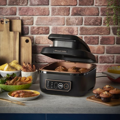 Russell Hobbs SatisFry RHMCAF40 multicooker preparing a roast meal
