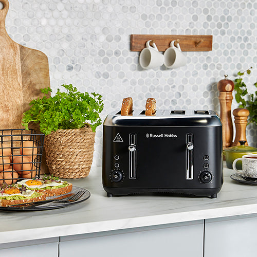 Russell Hobbs RHT514BLK four-slice toaster kitchen view