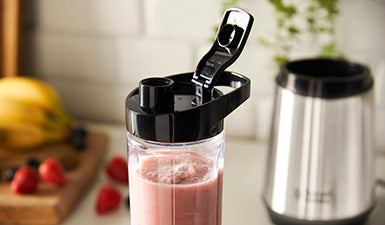 Russell Hobbs Mix & Go RHBL300 with two 600ml blending bottles and lids