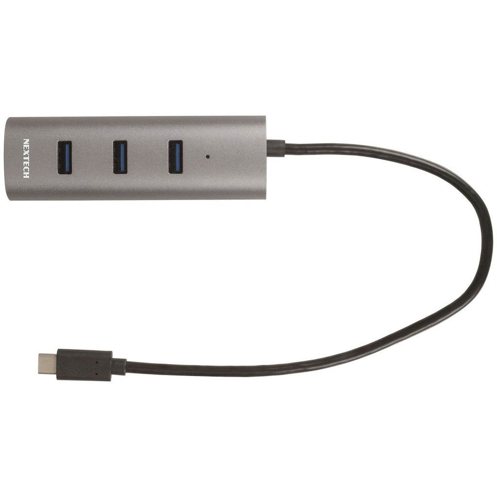 XC4306 USB-C hub top view and USB-A ports